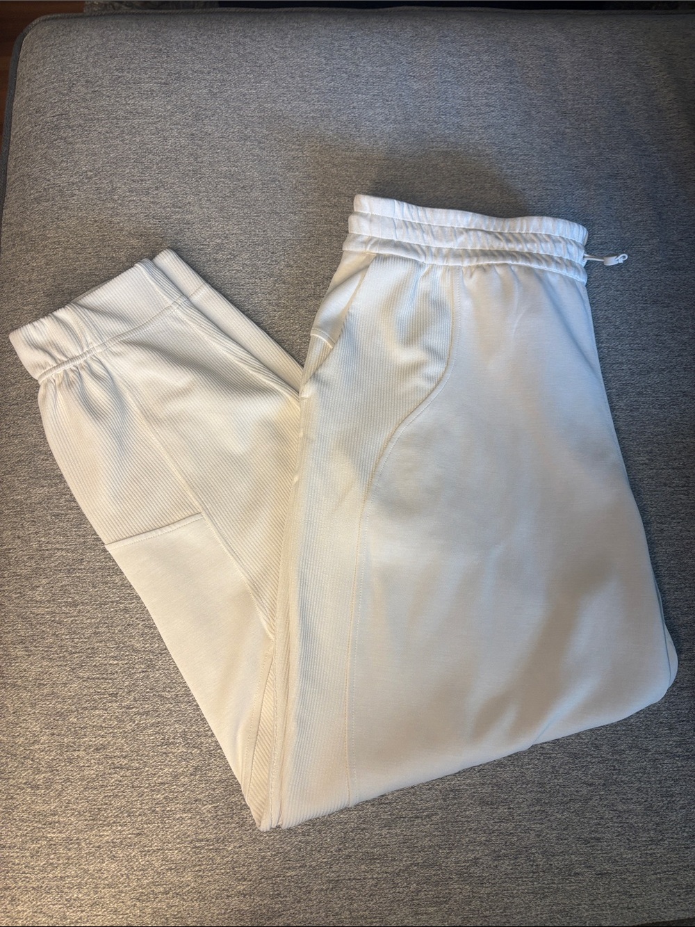 Lululemon Brushed Softstreme Ribbed High-Rise Jogger